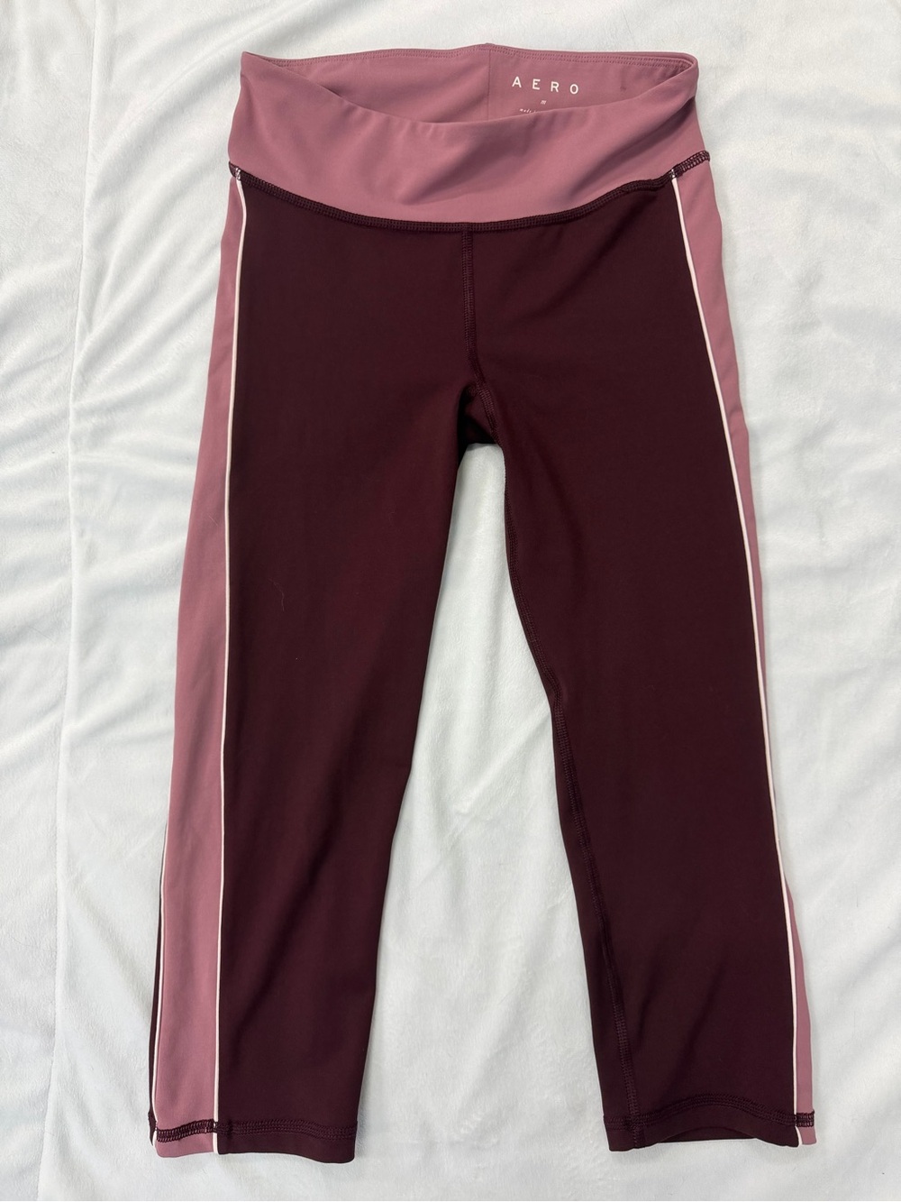 Aeropostale Women’s Rose and Burgundy Active Capri Leggings